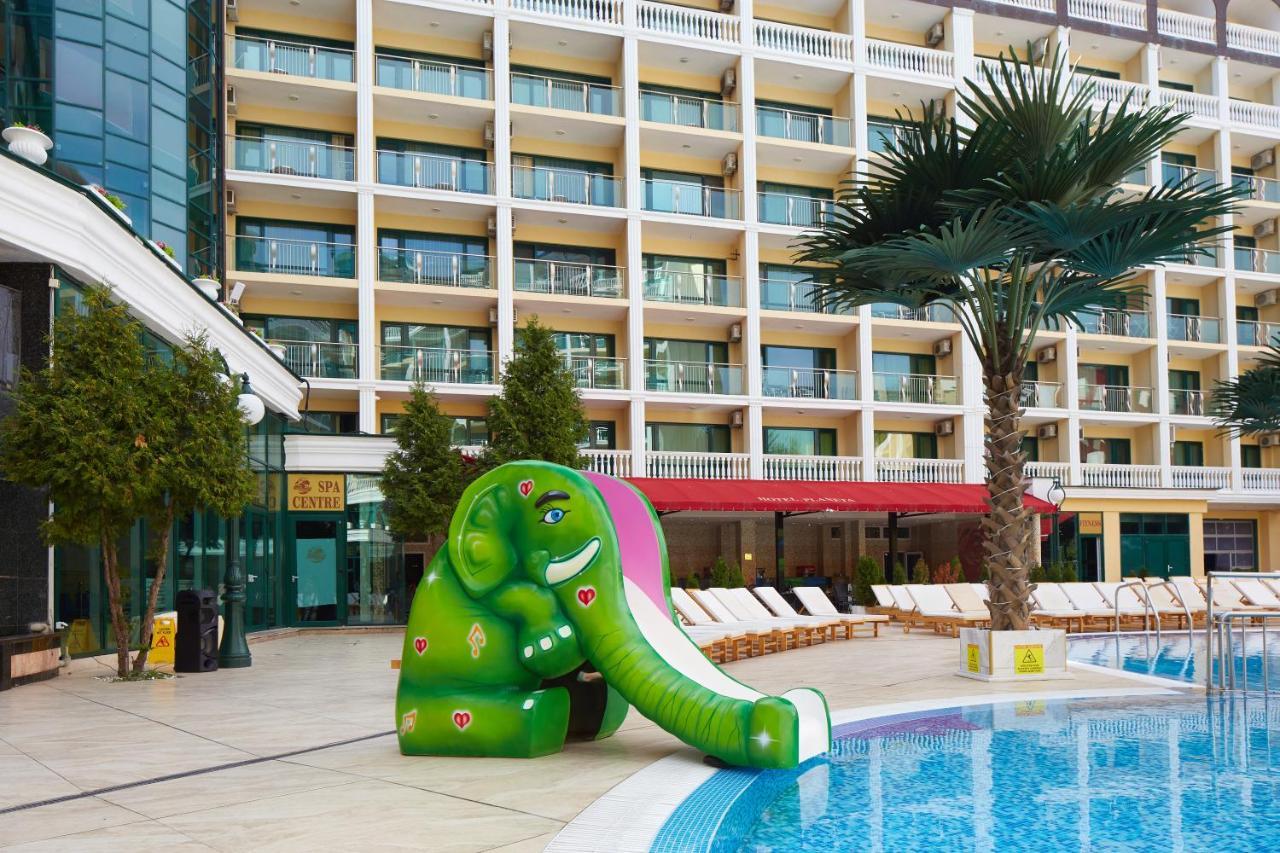 Planeta Hotel & Aquapark Free Beach Access Sunny Beach Exterior foto The swimming pool at the hotel