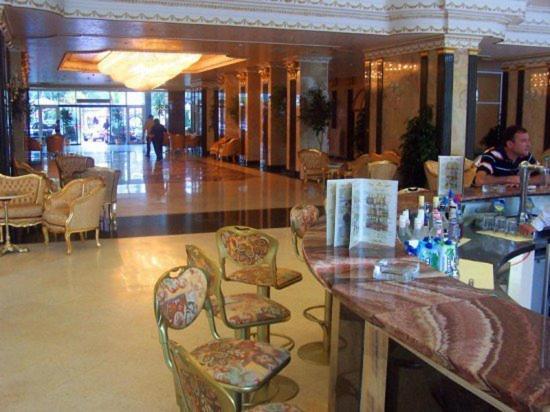 Planeta Hotel & Aquapark Free Beach Access Sunny Beach Exterior foto Lobby